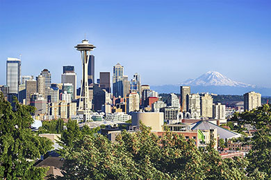 There are many great schools in Seattle that offer CNA...